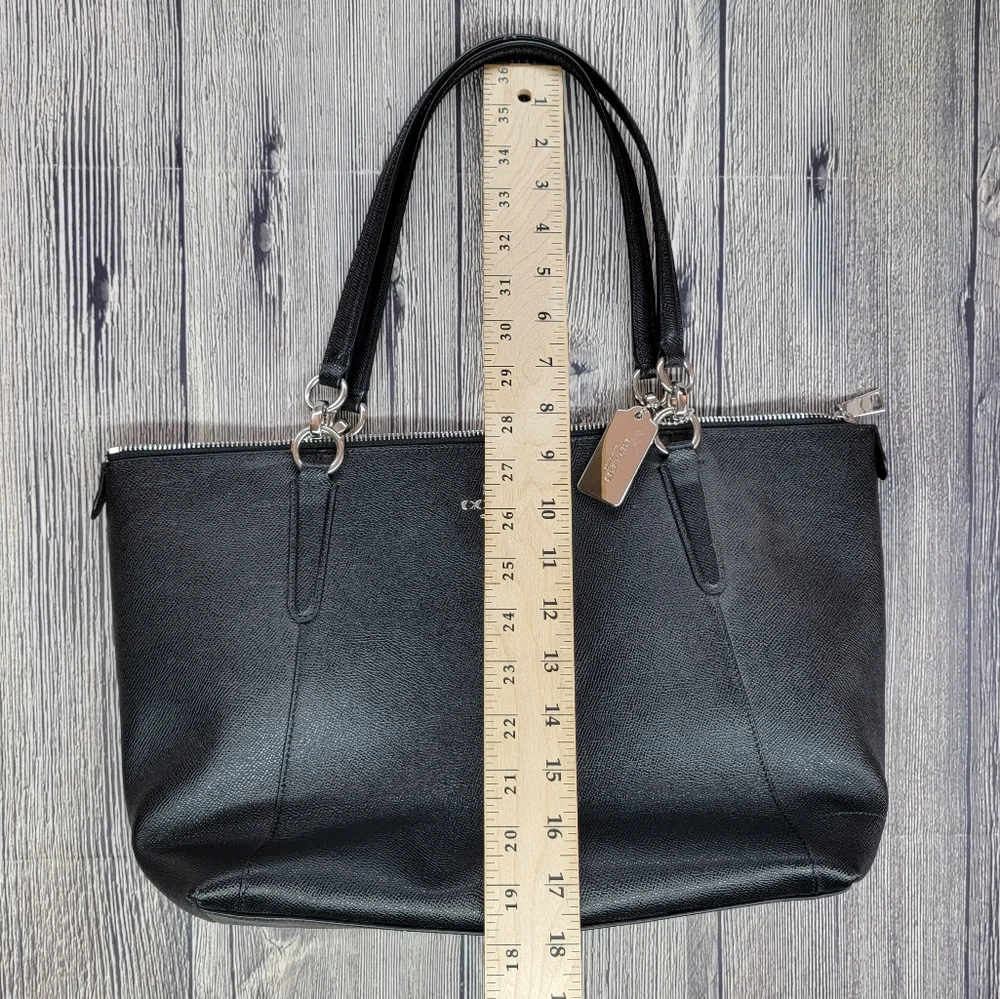 Coach Madison Hobo Black Leather Bag